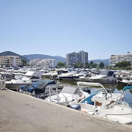 Cannes Marina Cosy Au Calme Avec Terrasse Mandelieu